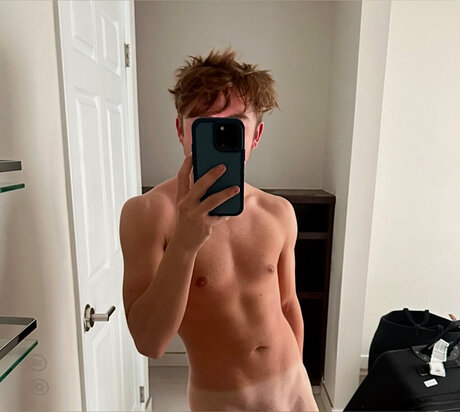 Tyler Paris onlyfans nudes leaked