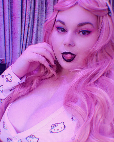 cuteandcurvy onlyfans nude