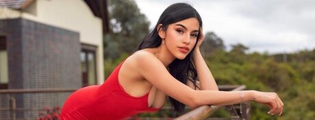 Eva Fox leak only fans