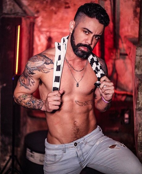 Nerd Oficial onlyfans naked leaked