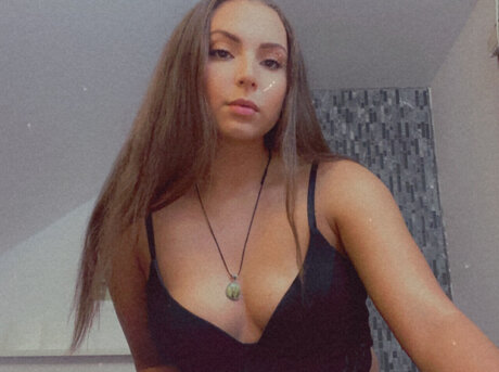 RubyMoonGoddess onlyfans leak ass