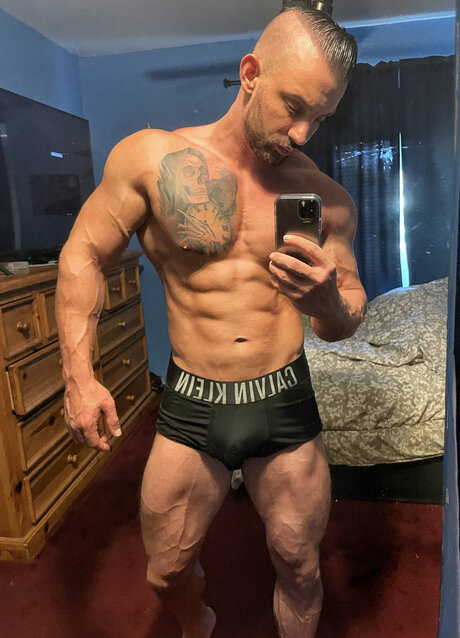 JayRome13 onlyfans pics nude