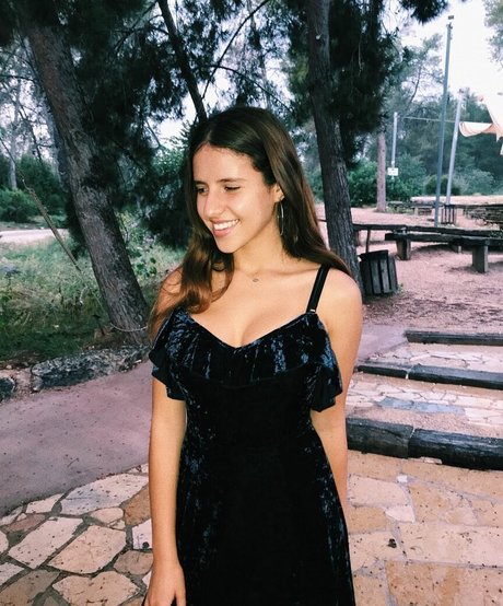 Yuval Hofesh desnuda onlyfans