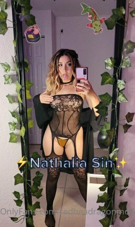 redheadragonmodel onlyfans naked leak