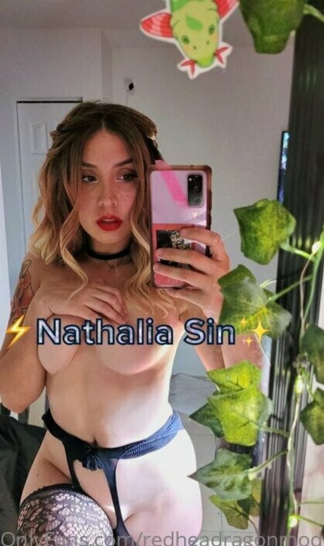 redheadragonmodel leaked onlyfans pictures