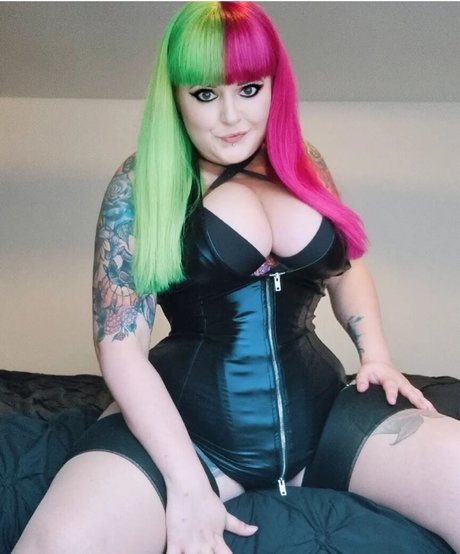 Gothabilly queen onlyfans leaked naked