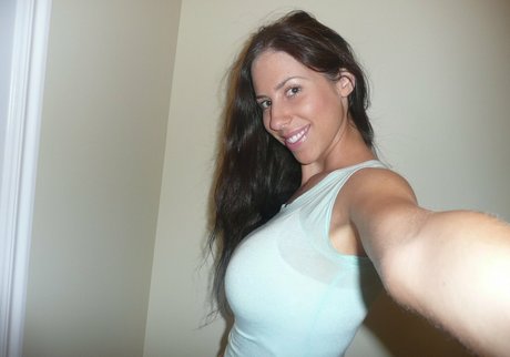 Theresa Lynn Coulter onlyfans leaked.