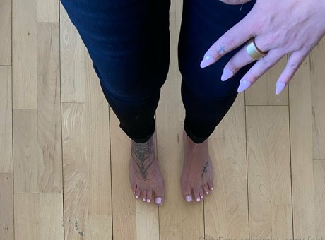 miss sexy feet onlyfans leaks nudes
