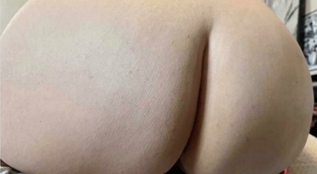 Addyfuegar onlyfans page