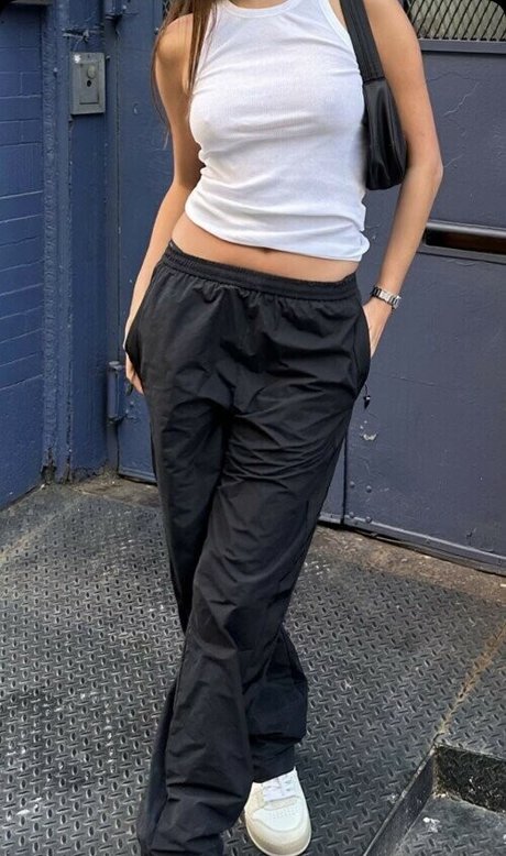 Lily Chee onlyfans tits