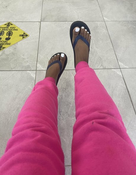 chocolatefeet8 onlyfans mega