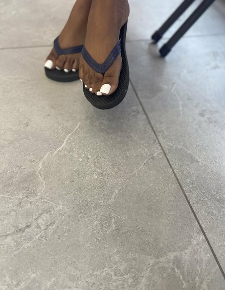 chocolatefeet8 onlyfans leaks nude