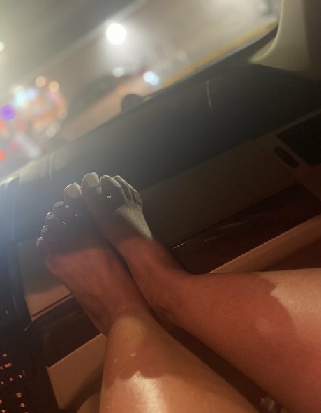 chocolatefeet8 onlyfans naked leak