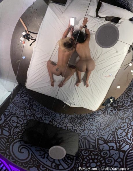 Yasmin Pariz  capture