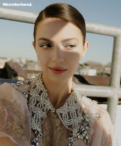 Ella Hunt only fans leaks porn