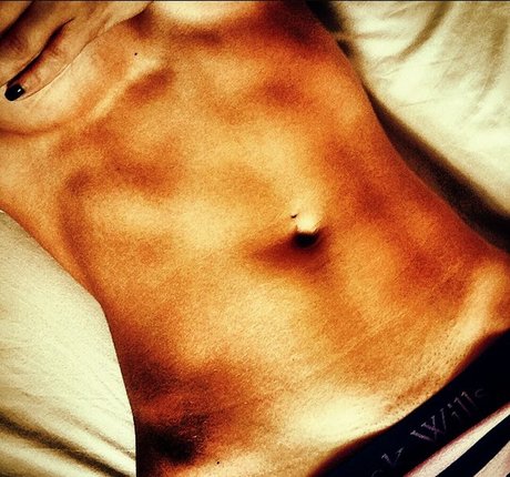 CfSheli onlyfans model