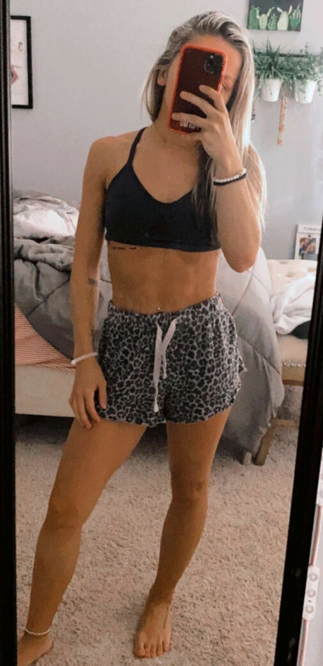 Allie Ross onlyfans leaks.