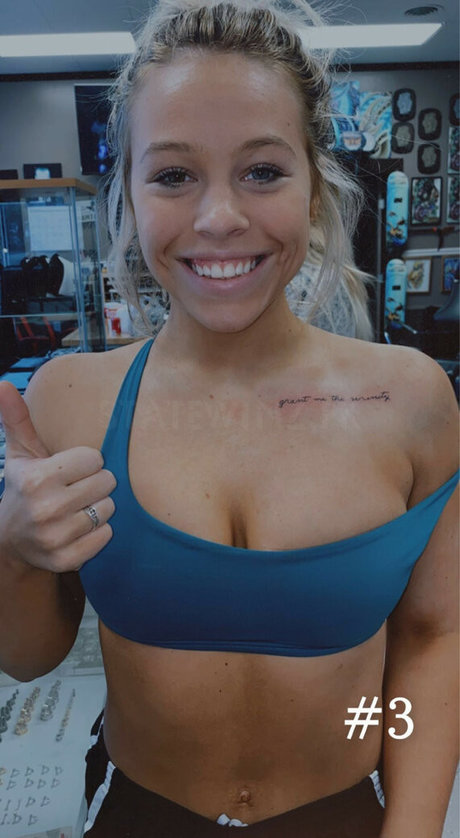 Allie Ross boobs onlyfans