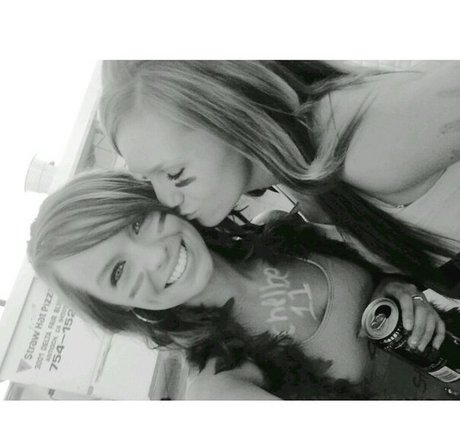 Amber BeIarski hot onlyfans