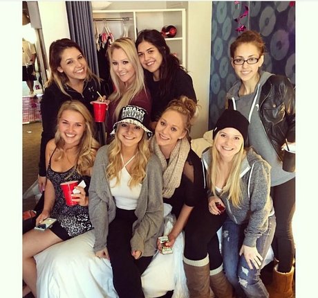 Amber BeIarski topless onlyfans