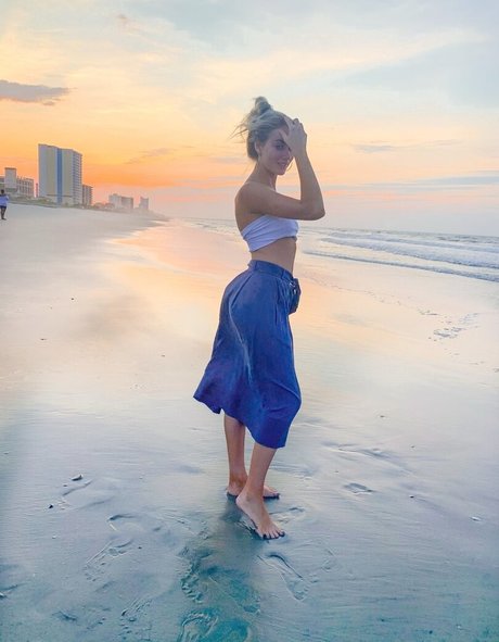 Sarah Kate Stricker onlyfans leaks nude