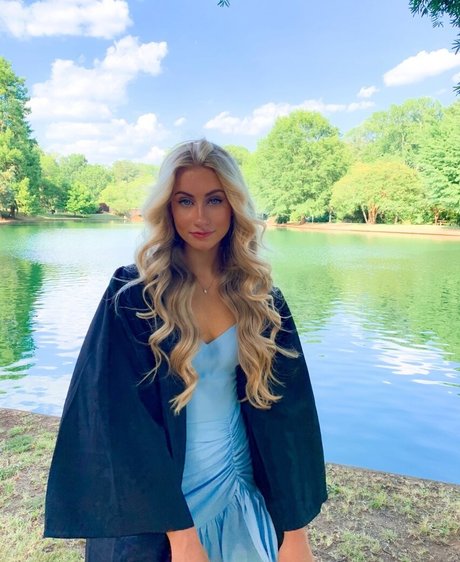 Sarah Kate Stricker onlyfans fuck