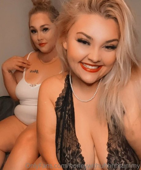 honeywithuhtummy onlyfans leaks nude