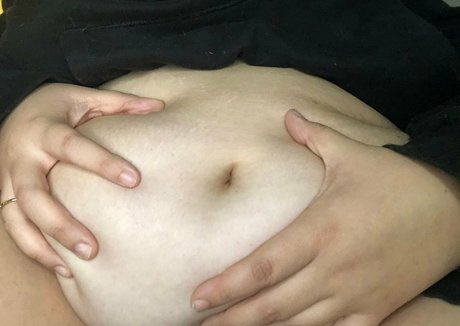 honeywithuhtummy onlyfans fuck