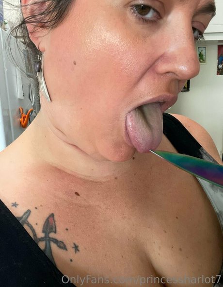 princessharlot7 onlyfans leaks free