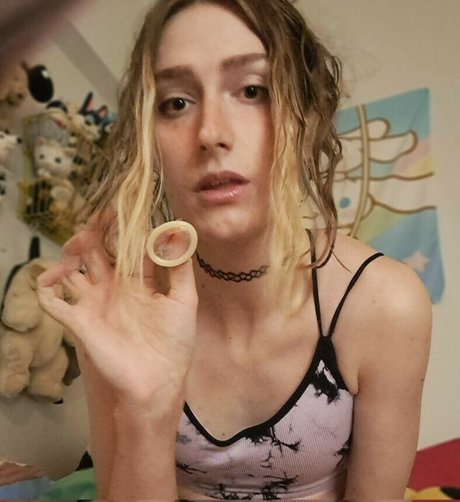 Fairyruuu onlyfans nude pics