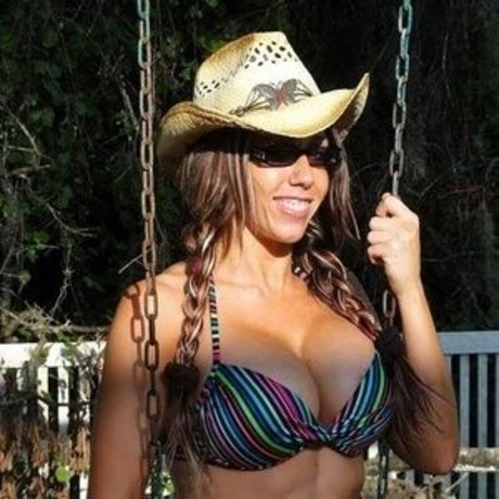 Lizzy15xo topless onlyfans