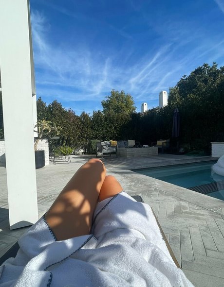 urbbaddy onlyfans content type