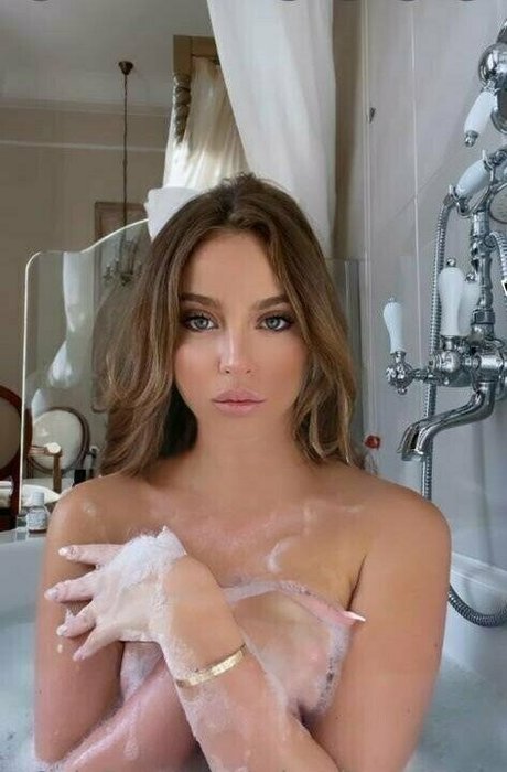 missallysonlune porn only fans