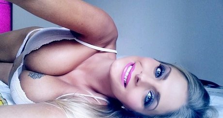 nerd princess onlyfans beautiful nude exposure