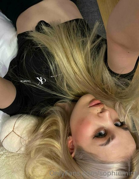 sophiebbface onlyfans leak sex