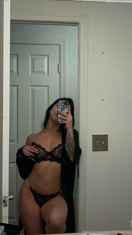 hottest young onlyfans best visuals