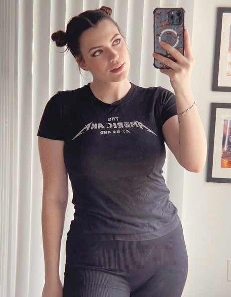 RipMika onlyfans naked