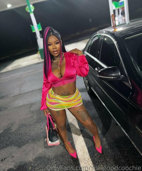 sukigoodcoochie naked on onlyfans