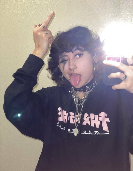 Suedmza naked onlyfans