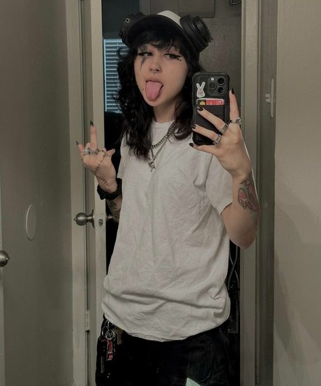 Suedmza onlyfans photos