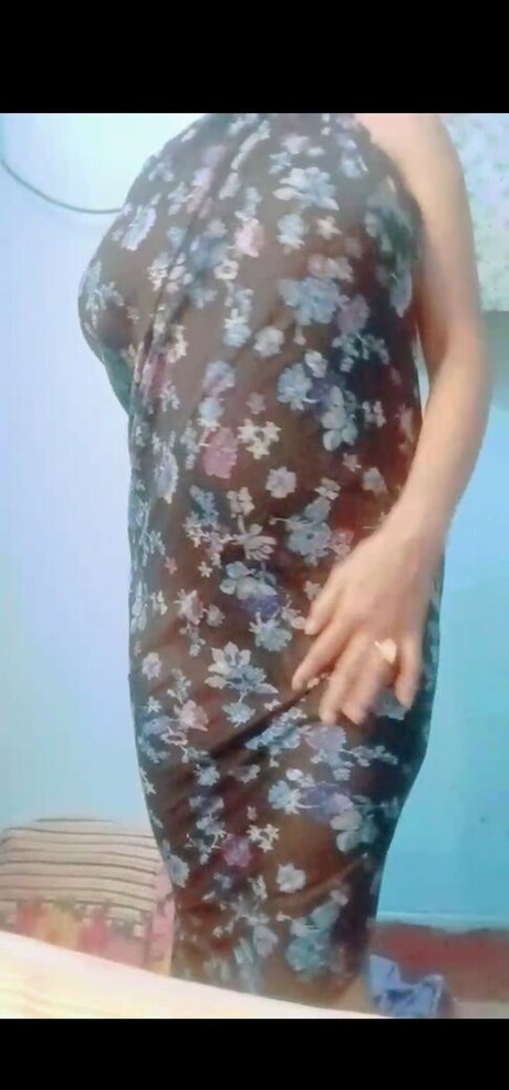 Payel Vlog onlyfans leak ass