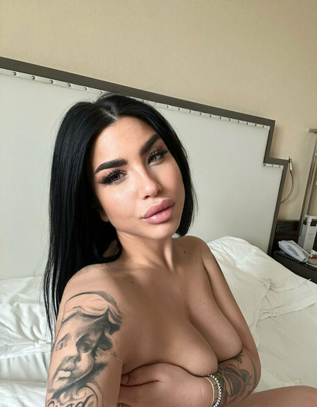 miriammigliaccio onlyfans x