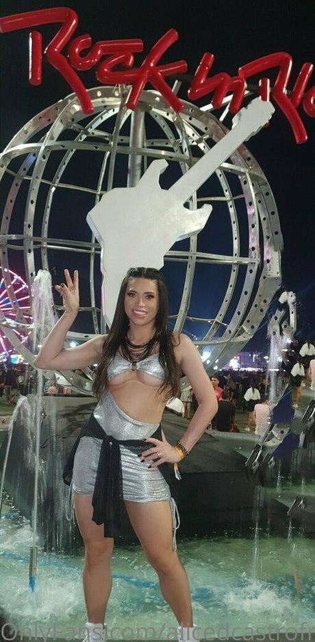 alicedcastrofree onlyfans model