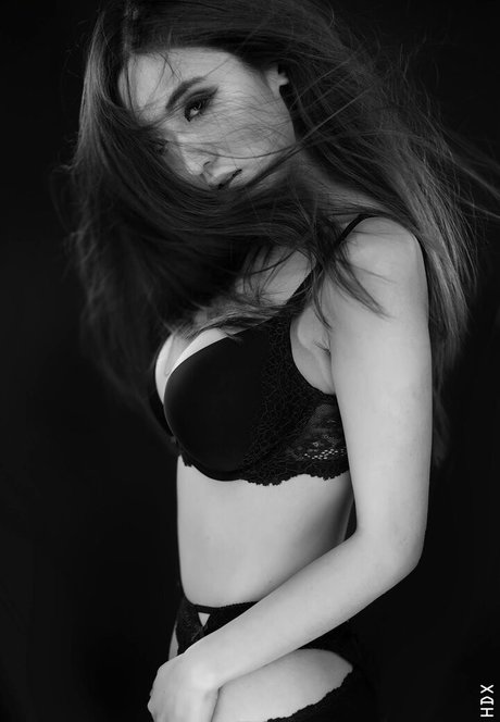 Emily108 free only fans