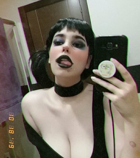 jyunaundomiel naked onlyfans pics