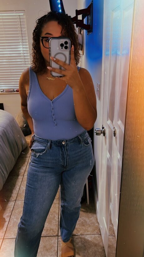 HotMom onlyfans page