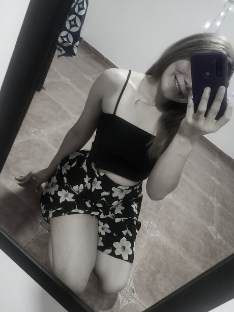 Smiling13 new onlyfans leaks