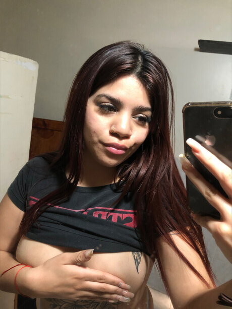 Ariana red_ onlyfans leaked naked