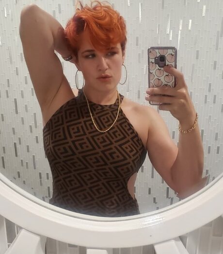 Julie Caskey onlyfans leaj