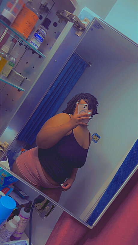 Nova Cane naked onlyfans